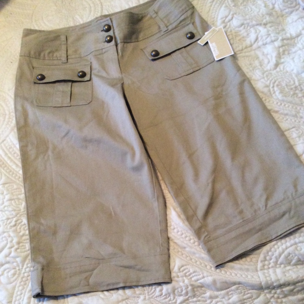 NWT Michael Kors Bermuda Shorts wide leg